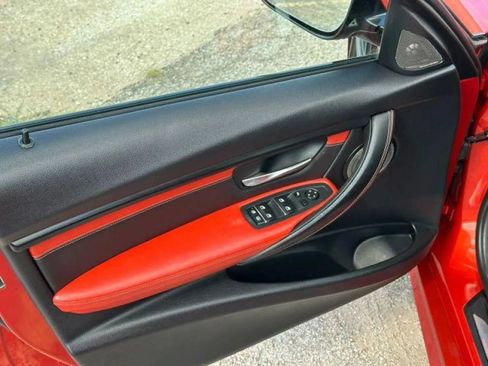 Used 2016 BMW M3 RWD image 26