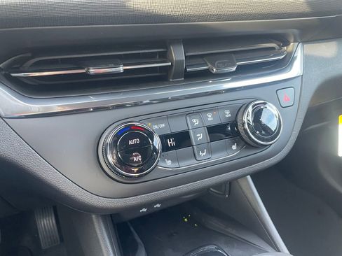 New 2026 Buick Envista Preferred w/ Convenience I Package image 18