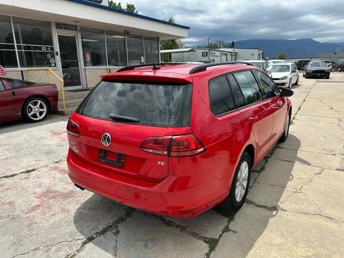 Used 2015 Volkswagen Golf S FWD image 7