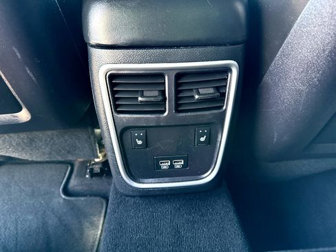 Used 2021 Dodge Charger SXT w/ Leather Interior Group image 14