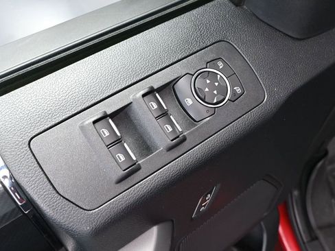 Used 2019 Ford F150 XLT w/ Equipment Group 302A Luxury AWD/4WD image 22