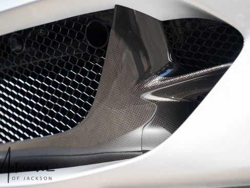 Used 2022 Ferrari 812 GTS image 33