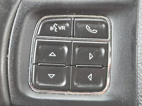 Used 2017 RAM 1500 Big Horn image 30