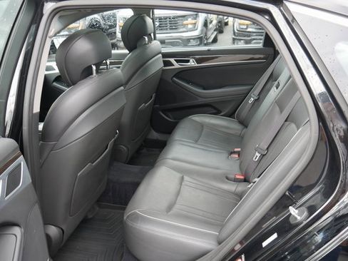 Used 2015 Hyundai Genesis 3.8 w/ Option Group 03 image 24