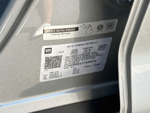 Used 2026 Chevrolet Traverse LT w/ Driver Confidence Package FWD image 31