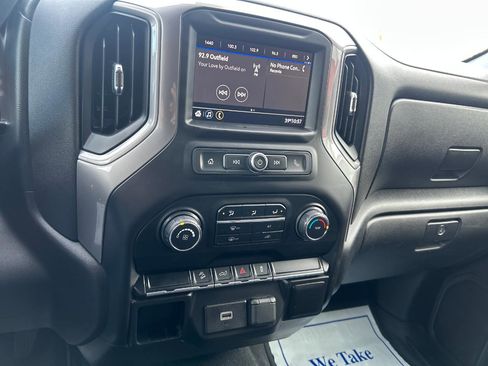 Used 2020 Chevrolet Silverado 1500 Custom Trail Boss w/ Custom Convenience Package AWD/4WD image 11