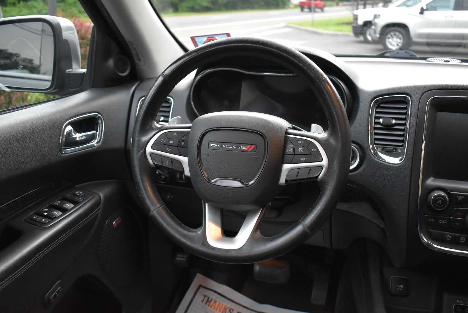 Used 2016 Dodge Durango Citadel w/ Premium Entertainment Group AWD/4WD image 17