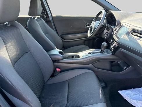 Used 2020 Honda HR-V Sport image 17