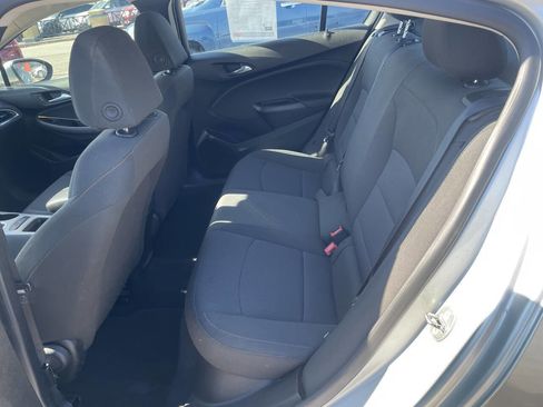 Used 2018 Chevrolet Cruze LS image 14