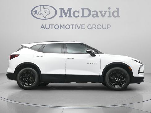 Used 2024 Chevrolet Blazer LT w/ Midnight/Sport Edition FWD image 31