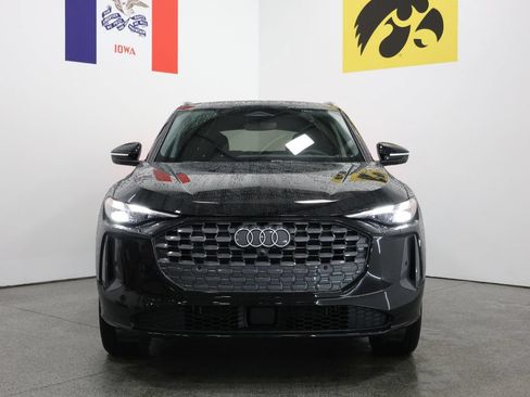 Used 2025 Audi Q5 Premium w/ Convenience Package AWD/4WD image 7
