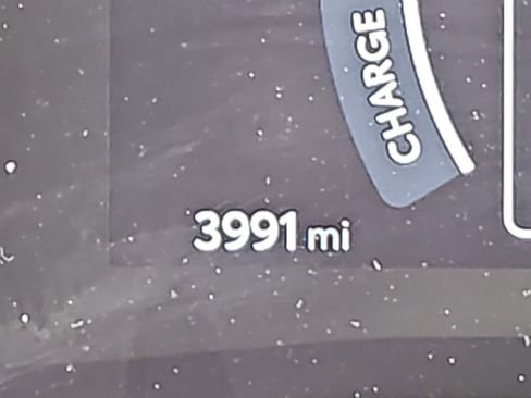 Used 2025 Toyota Camry LE w/ Convenience Package image 34