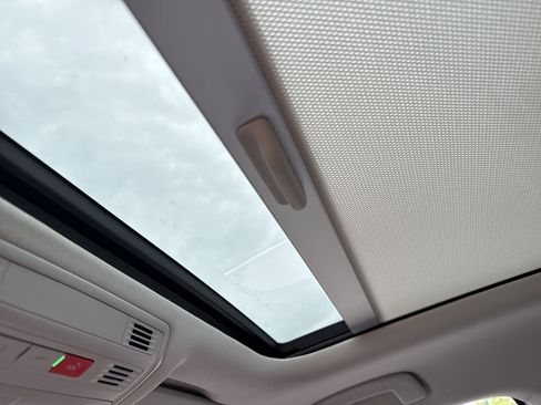 Used 2024 Volkswagen Jetta SEL image 21