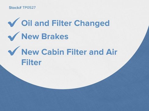 Used 2023 Toyota Camry LE image 2