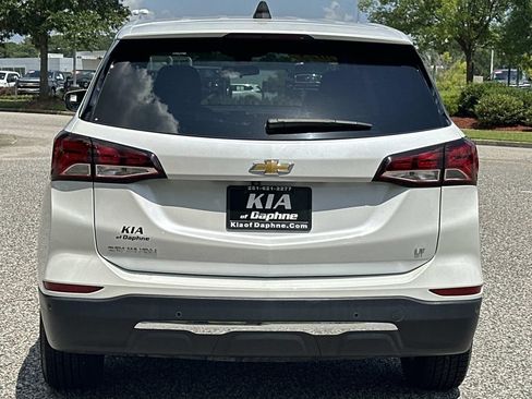 Used 2023 Chevrolet Equinox LT FWD image 3