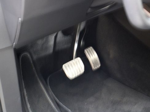 Used 2023 Tesla Model X image 57