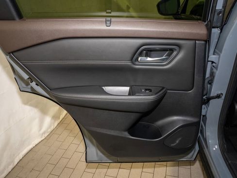 Certified 2023 Nissan Rogue SV w/ SV Premium B Package image 11