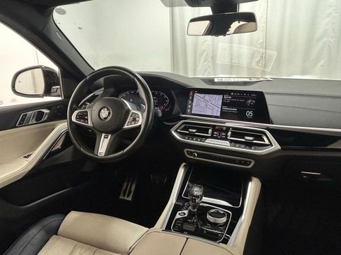 Used 2023 BMW X6 M50i w/ Executive Package image 10