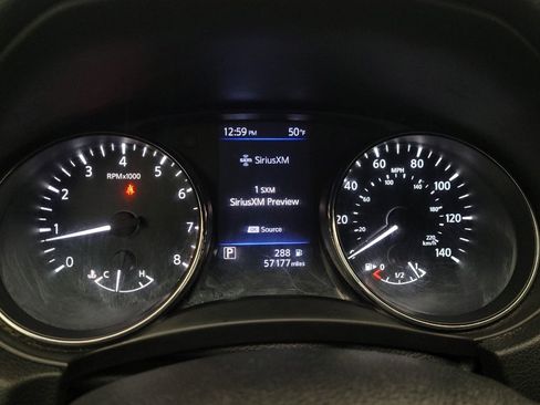 Used 2020 Nissan Rogue S image 23