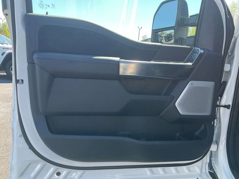 New 2026 Ford F250 Platinum AWD/4WD image 17