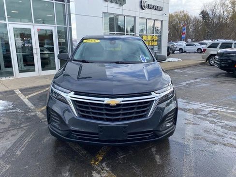 Used 2022 Chevrolet Equinox LS w/ LS Convenience Package image 8
