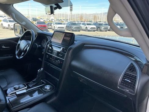 Used 2024 INFINITI QX80 Luxe image 21