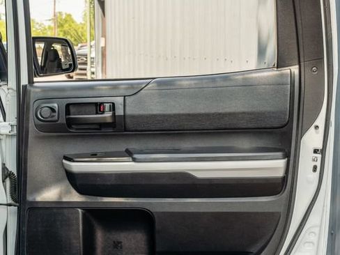 Used 2019 Toyota Tundra SR5 w/ TRD Off Road Package AWD/4WD image 38