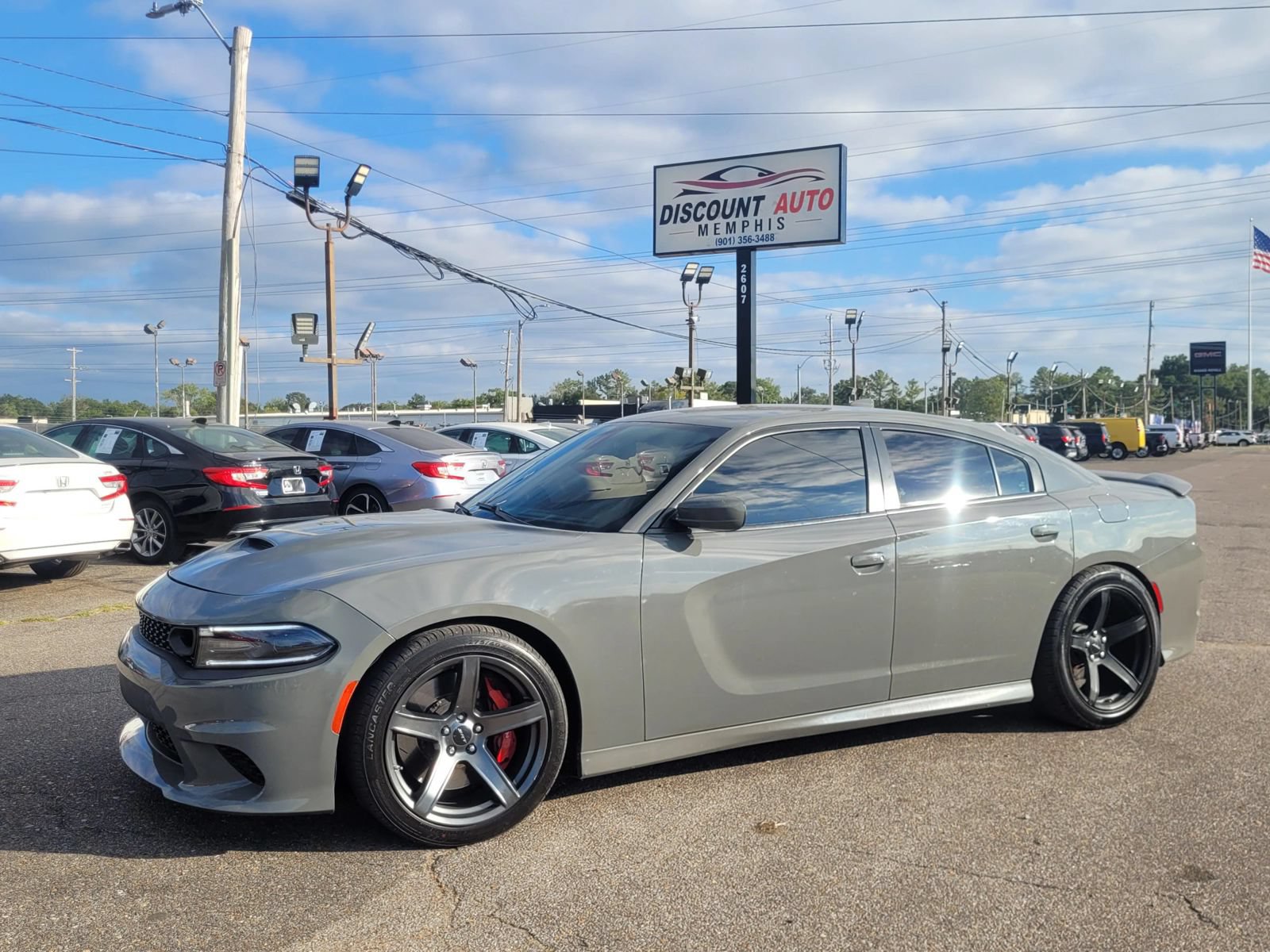 Used 2018 Dodge Charger SRT Hellcat RWD image 28