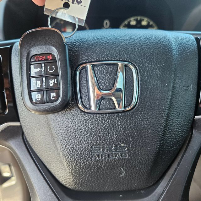 Used 2025 Honda Odyssey EX-L image 34