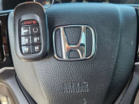 Used 2025 Honda Odyssey EX-L image 34