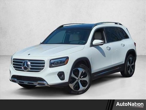 New 2026 Mercedes-Benz GLB 250 image 1