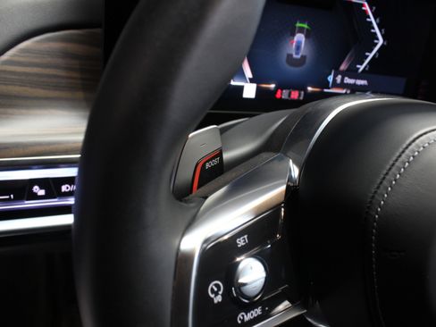 Used 2024 BMW 740i 740i M Sport Package image 64