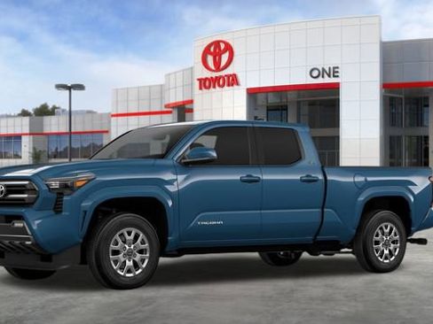 Certified 2026 Toyota Tacoma SR5 image 3