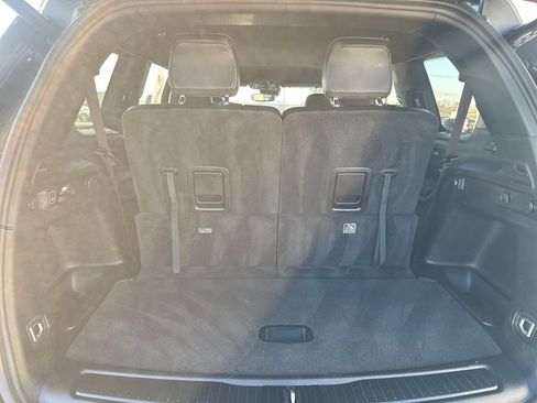 Used 2023 Jeep Grand Cherokee L Laredo image 26