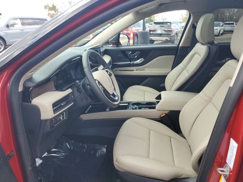 New 2026 Lincoln Corsair Reserve image 12