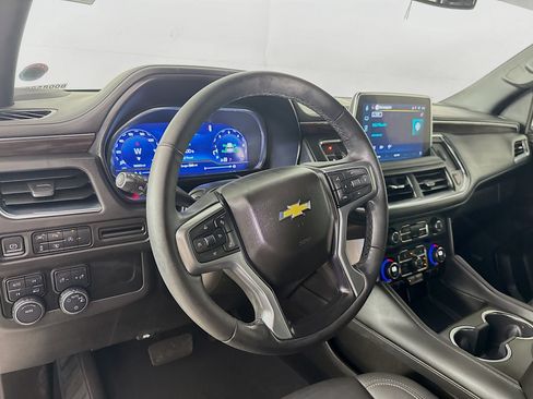 Used 2023 Chevrolet Tahoe LT w/ Luxury Package AWD/4WD image 8