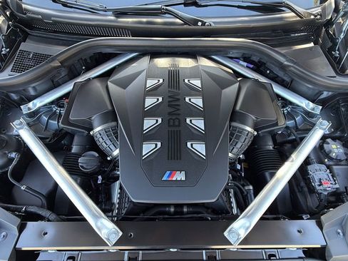 New 2026 BMW X5 M60i w/ Parking Assistance Package image 19