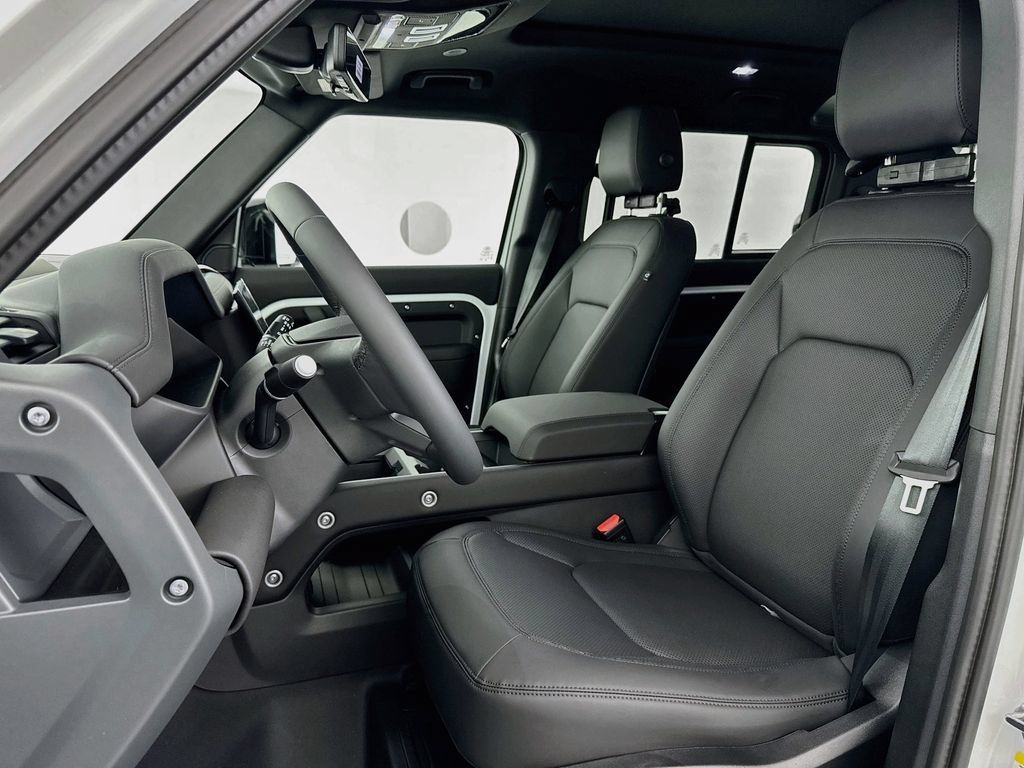 New 2026 Land Rover Defender 110 X-Dynamic SE AWD/4WD image 21