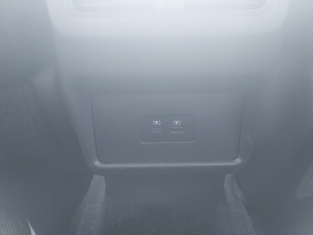 Used 2023 Nissan Rogue SL AWD/4WD image 11