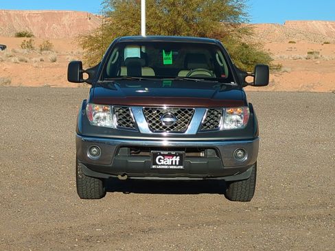 Used 2008 Nissan Frontier SE w/ SE Value Truck Pkg image 8
