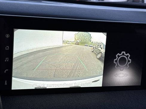 New 2025 Nissan Kicks SV image 23