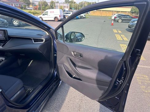Used 2022 Toyota Corolla LE image 15