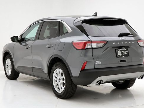 Used 2022 Ford Escape SE w/ Convenience Package image 6