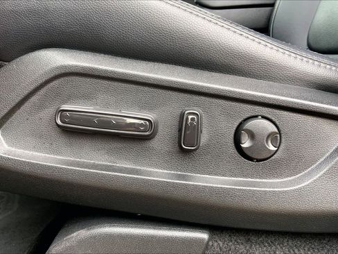 Used 2023 Honda Pilot Touring image 33