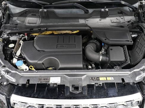 Used 2018 Land Rover Discovery Sport HSE AWD/4WD image 34