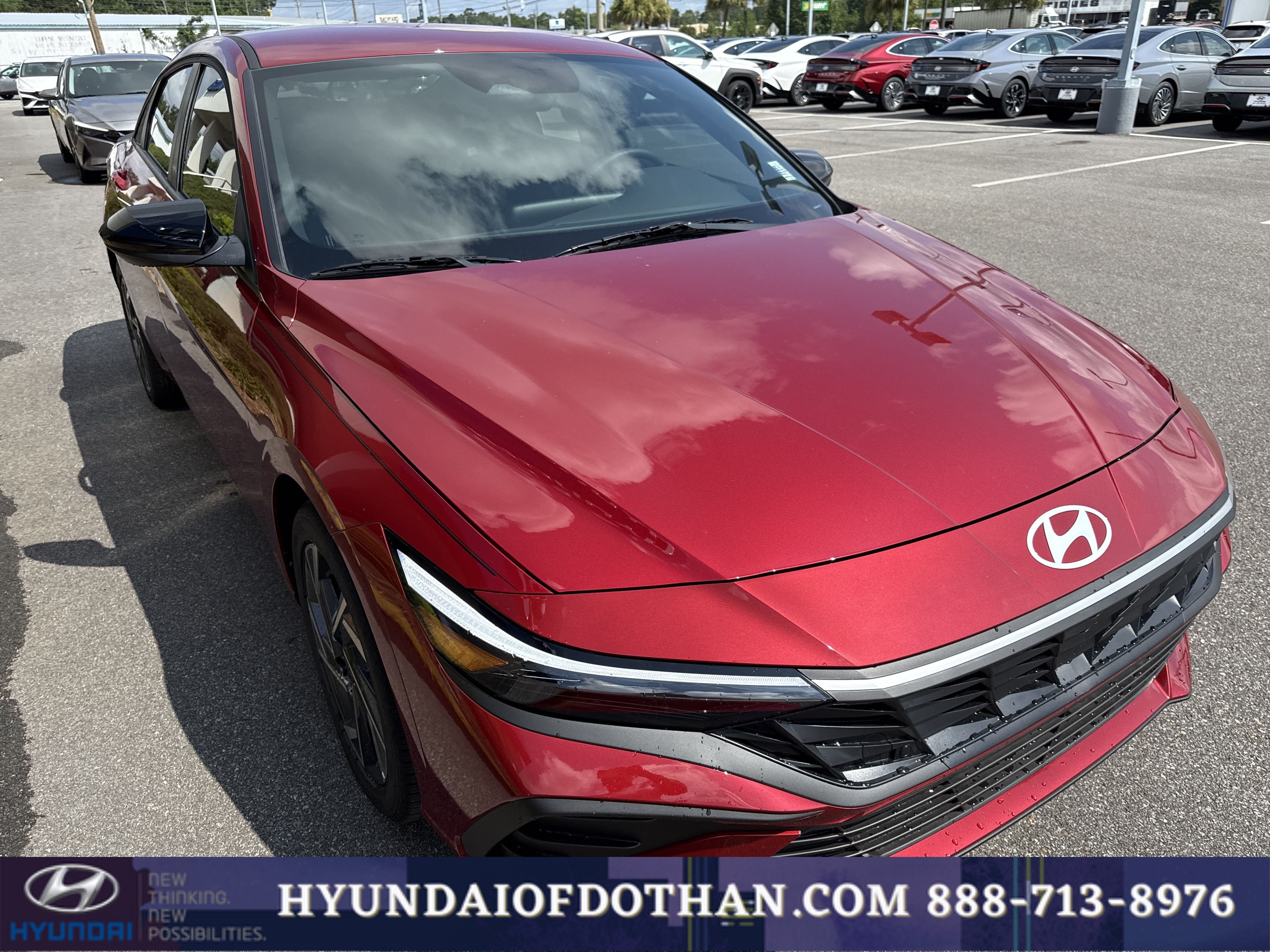 Certified 2025 Hyundai Elantra Sport FWD image 5