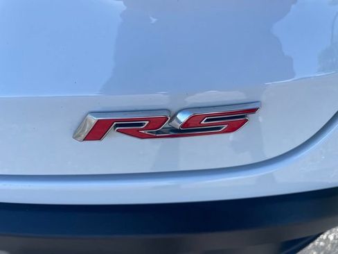 Used 2025 Chevrolet Trax RS FWD image 35