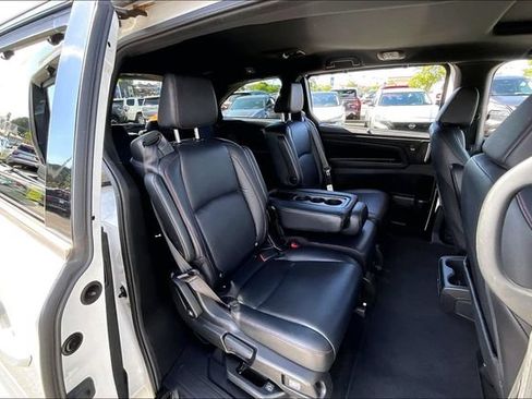 Used 2024 Honda Odyssey Sport image 22