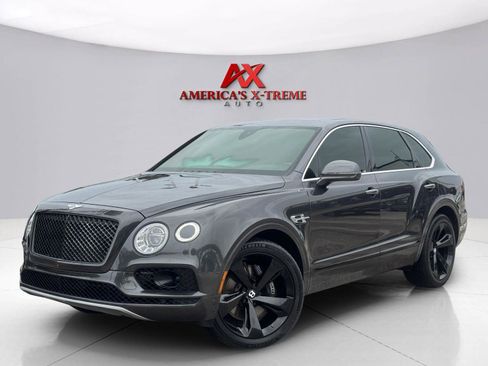 Used 2018 Bentley Bentayga AWD/4WD image 1