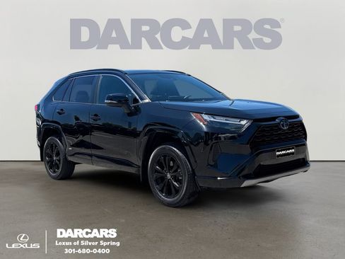Used 2023 Toyota RAV4 SE w/ Convenience Package AWD/4WD image 1